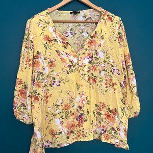 Floral v-neck blouse
